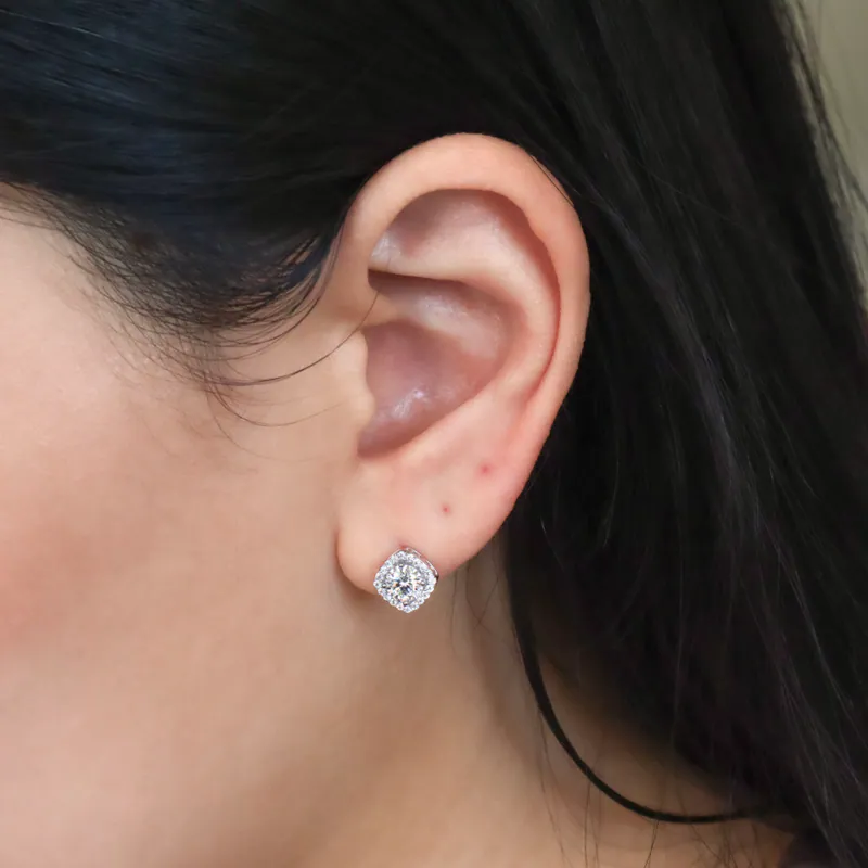 Silver Plated/菱格方塊．莫桑鑽耳環 2